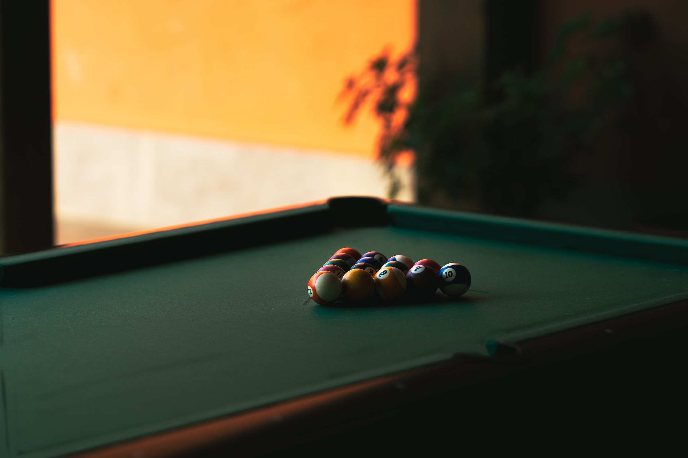 standard size pool table